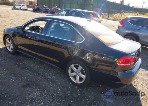 2013 Volkswagen Passat 2.5L Se from USA, damaged, VIN 1VWBP7A34DC015043